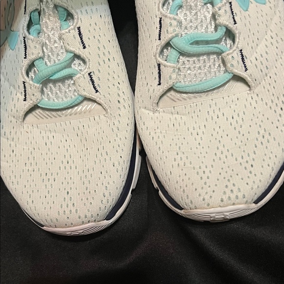 Under Armour women’s speedform fortis sz 9 sneaker - Picture 4 of 10